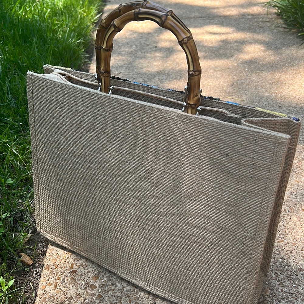 New Sequin Beaded Zipper Purse - Picture 6 of 8